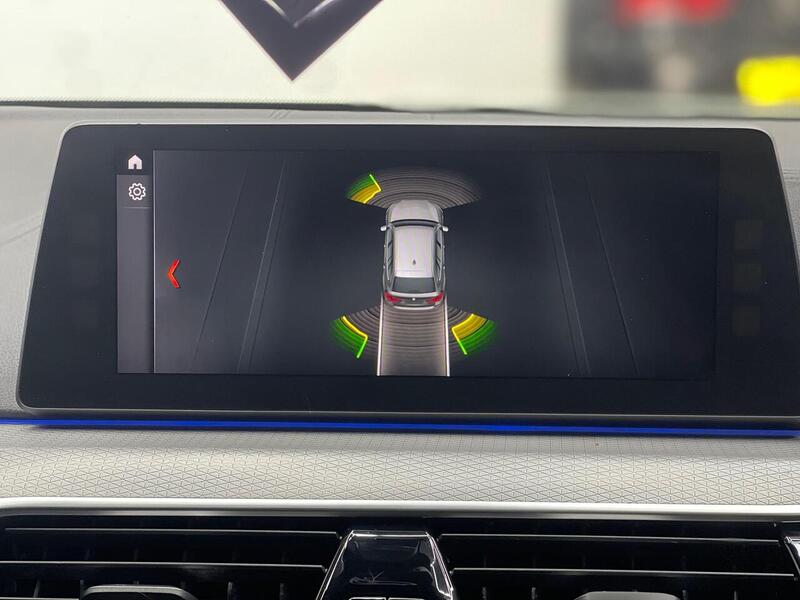 BMW 5 Series 2.0 520d M Sport Touring Auto Euro 6 (s/s) 5dr - U143