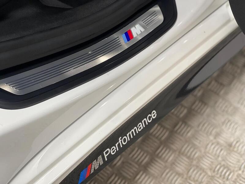 BMW 5 Series 2.0 520d M Sport Touring Auto Euro 6 (s/s) 5dr - U143