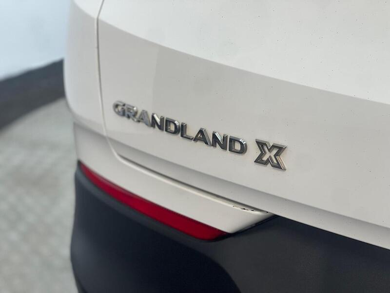 Vauxhall Grandland X 1.6 Turbo D BlueInjection Sport Nav Auto Euro 6 (s/s) 5dr - U147