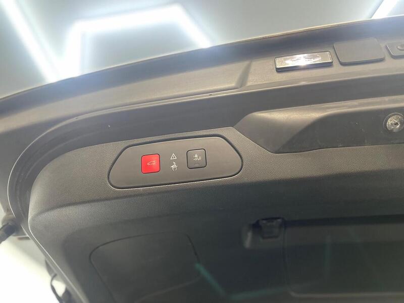 Vauxhall Grandland X 1.6 Turbo D BlueInjection Sport Nav Auto Euro 6 (s/s) 5dr - U147