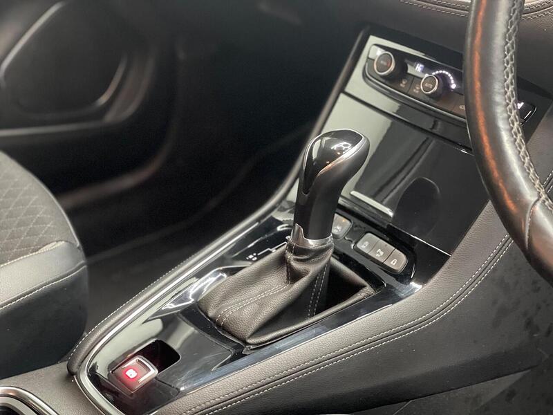 Vauxhall Grandland X 1.6 Turbo D BlueInjection Sport Nav Auto Euro 6 (s/s) 5dr - U147