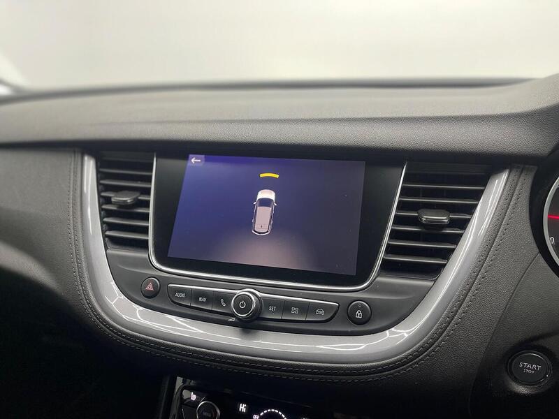 Vauxhall Grandland X 1.6 Turbo D BlueInjection Sport Nav Auto Euro 6 (s/s) 5dr - U147