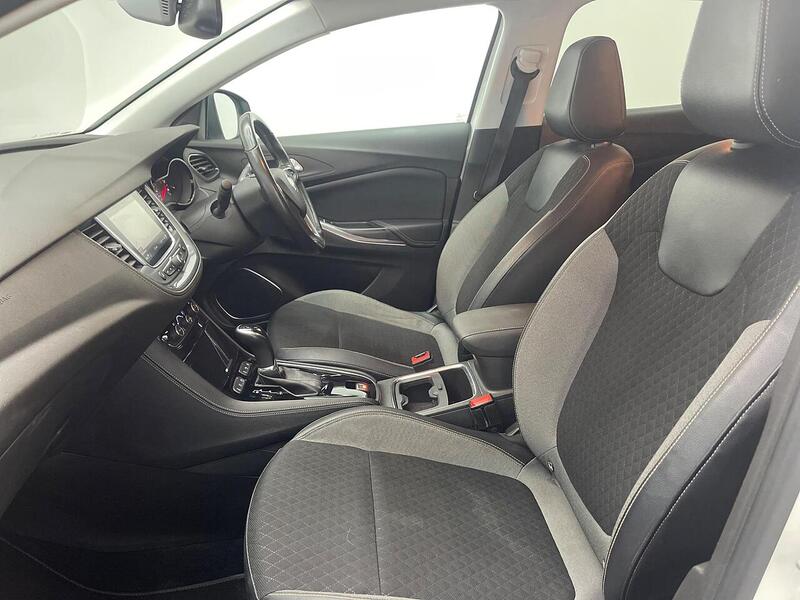 Vauxhall Grandland X 1.6 Turbo D BlueInjection Sport Nav Auto Euro 6 (s/s) 5dr - U147