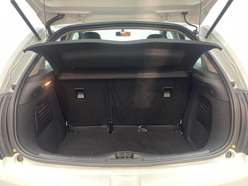 Citroen C3 1.2 PureTech Selection Euro 6 5dr - U148