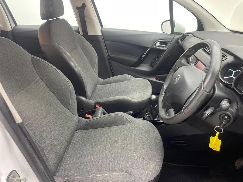 Citroen C3 1.2 PureTech Selection Euro 6 5dr - U148
