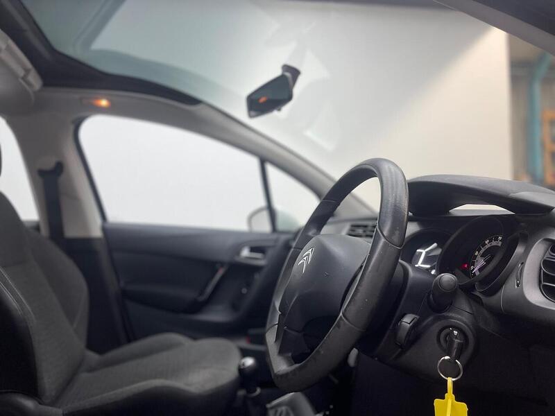 Citroen C3 1.2 PureTech Selection Euro 6 5dr - U148