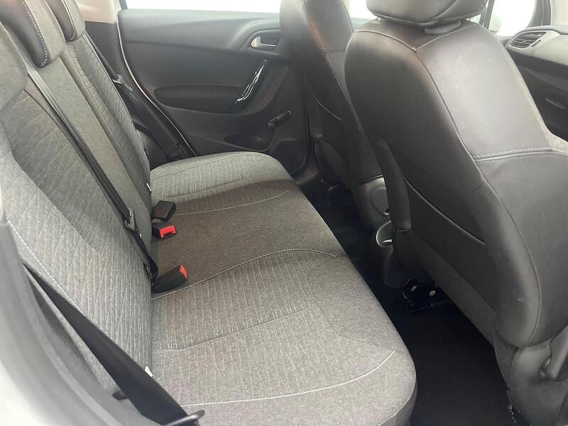 Citroen C3 1.2 PureTech Selection Euro 6 5dr - U148