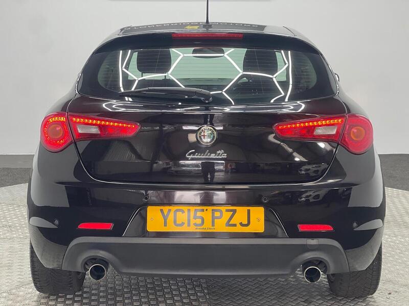 Alfa Romeo Giulietta 2.0 JTDM-2 Business Edition Euro 5 (s/s) 5dr - U152