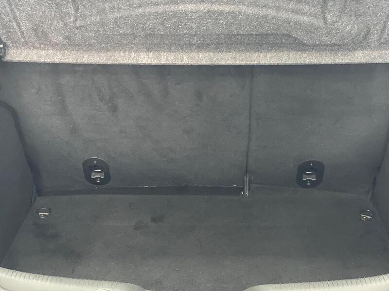 Alfa Romeo Giulietta 2.0 JTDM-2 Business Edition Euro 5 (s/s) 5dr - U152