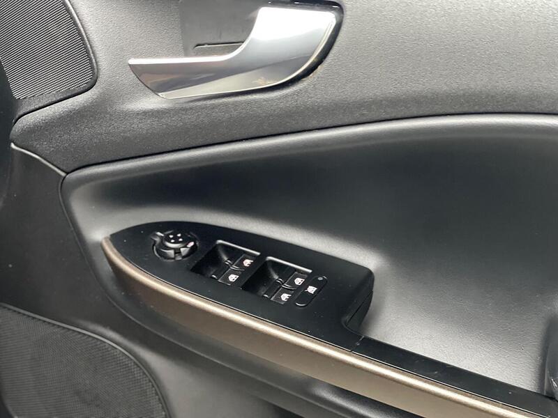 Alfa Romeo Giulietta 2.0 JTDM-2 Business Edition Euro 5 (s/s) 5dr - U152