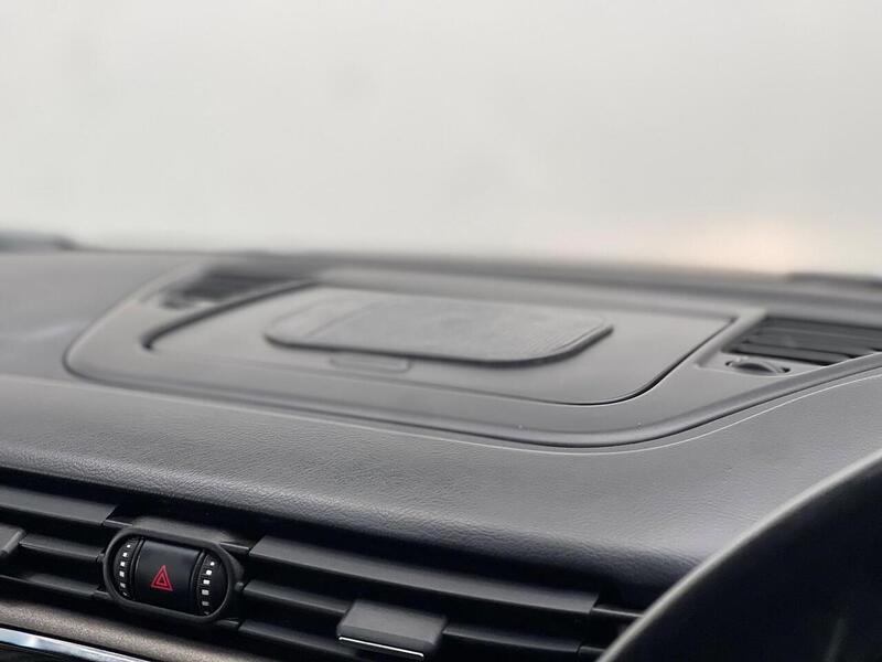 Alfa Romeo Giulietta 2.0 JTDM-2 Business Edition Euro 5 (s/s) 5dr - U152