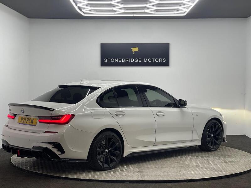 BMW 3 Series 2.0 320d M Sport Auto xDrive Euro 6 (s/s) 4dr - U156