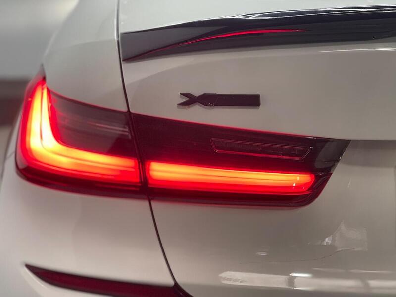 BMW 3 Series 2.0 320d M Sport Auto xDrive Euro 6 (s/s) 4dr - U156