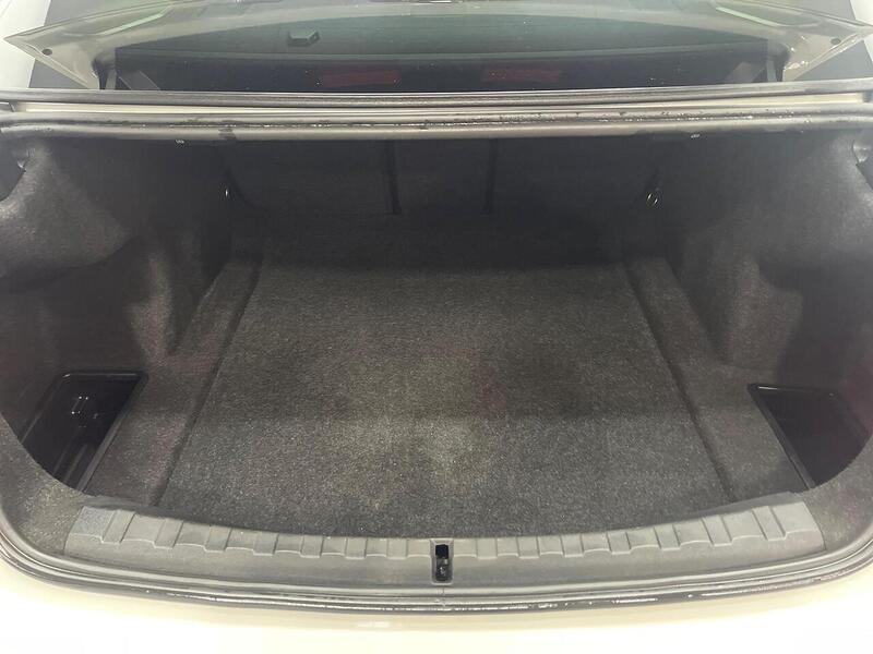 BMW 3 Series 2.0 320d M Sport Auto xDrive Euro 6 (s/s) 4dr - U156