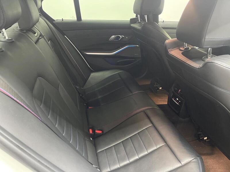 BMW 3 Series 2.0 320d M Sport Auto xDrive Euro 6 (s/s) 4dr - U156