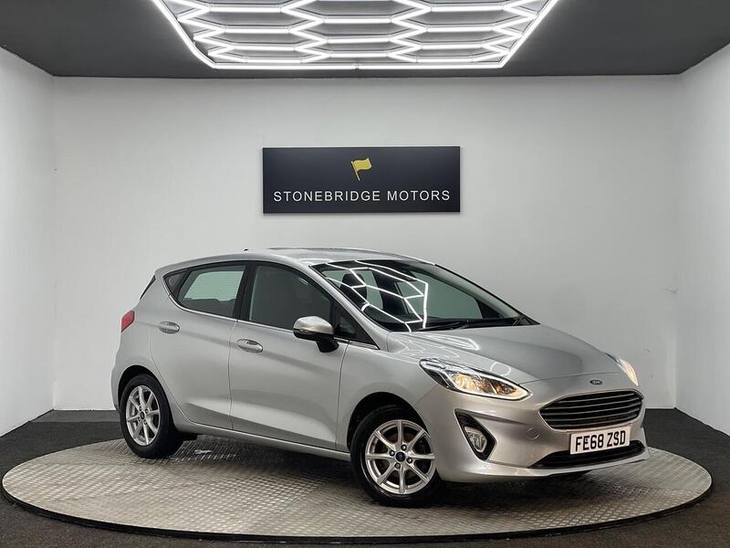 Ford Fiesta 1.0T EcoBoost Zetec Euro 6 (s/s) 5dr - U167