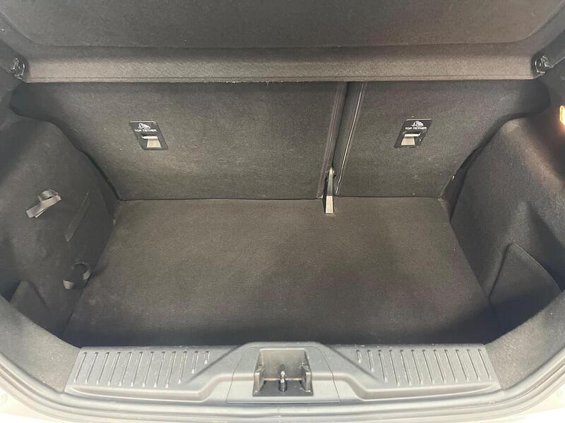 Ford Fiesta 1.0T EcoBoost Zetec Euro 6 (s/s) 5dr - U167