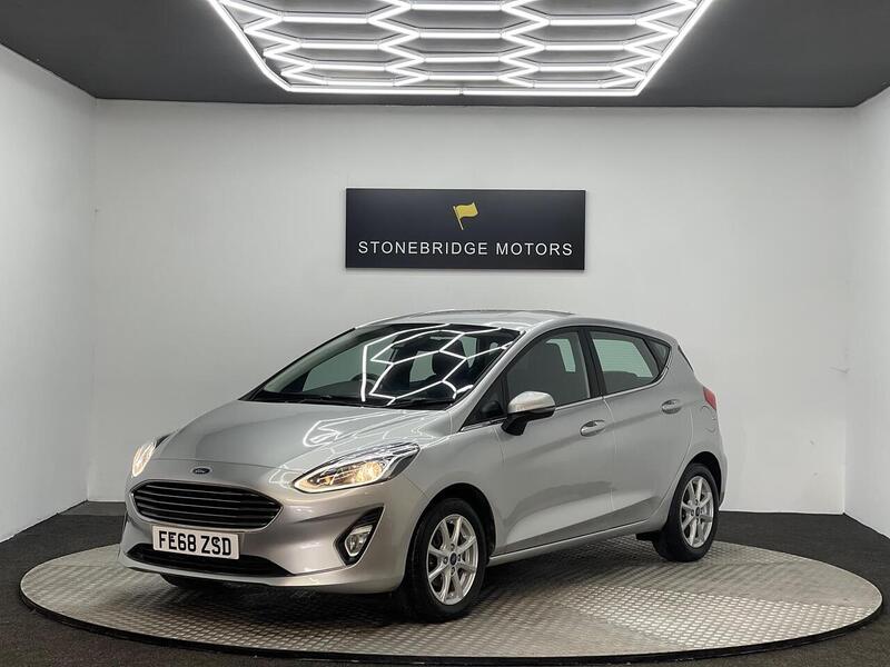 Ford Fiesta 1.0T EcoBoost Zetec Euro 6 (s/s) 5dr - U167