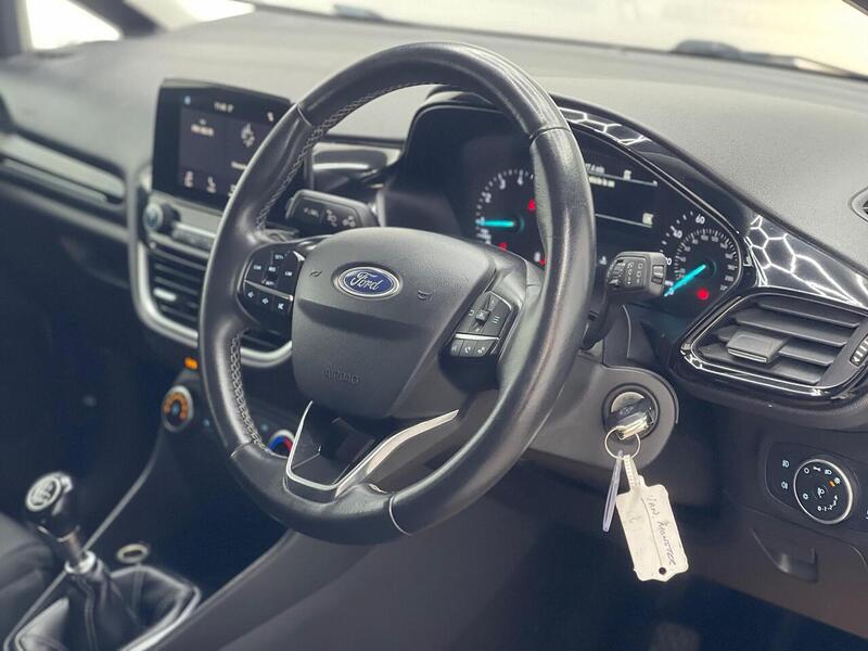 Ford Fiesta 1.0T EcoBoost Zetec Euro 6 (s/s) 5dr - U167