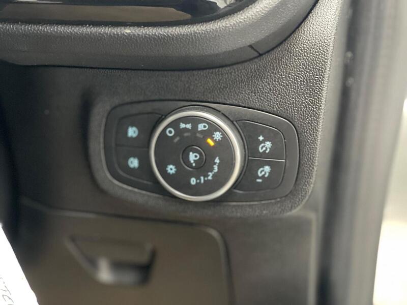 Ford Fiesta 1.0T EcoBoost Zetec Euro 6 (s/s) 5dr - U167