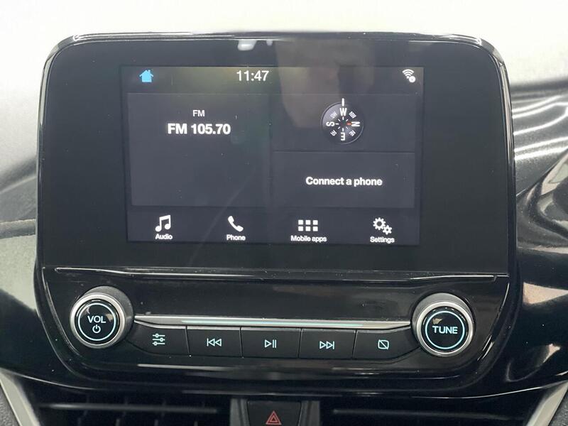 Ford Fiesta 1.0T EcoBoost Zetec Euro 6 (s/s) 5dr - U167