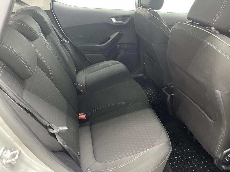Ford Fiesta 1.0T EcoBoost Zetec Euro 6 (s/s) 5dr - U167