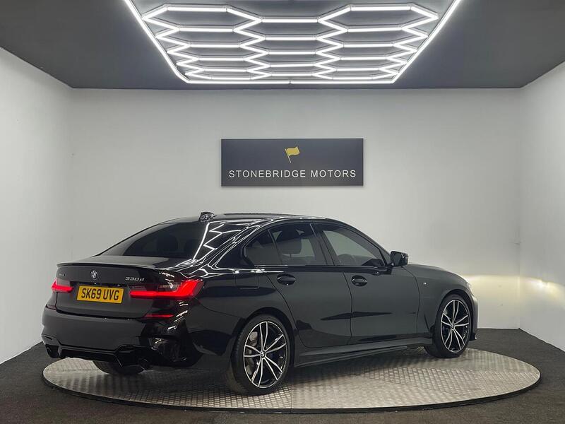 BMW 3 Series 3.0 330d M Sport Auto xDrive Euro 6 (s/s) 4dr - U168