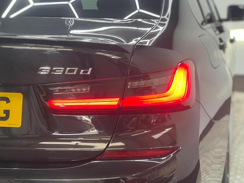 BMW 3 Series 3.0 330d M Sport Auto xDrive Euro 6 (s/s) 4dr - U168