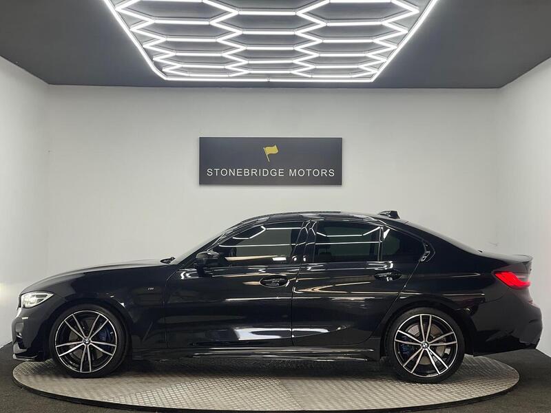 BMW 3 Series 3.0 330d M Sport Auto xDrive Euro 6 (s/s) 4dr - U168
