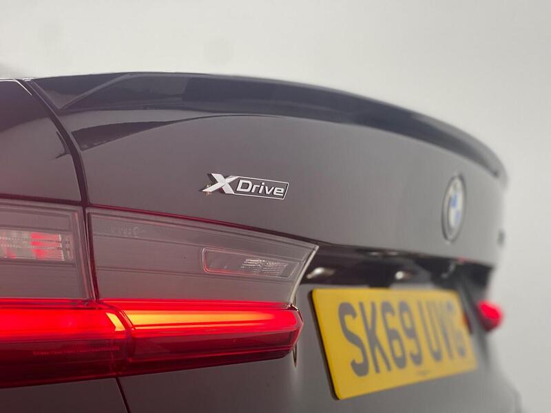 BMW 3 Series 3.0 330d M Sport Auto xDrive Euro 6 (s/s) 4dr - U168