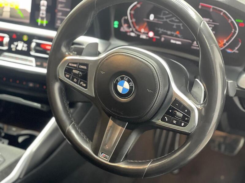 BMW 3 Series 3.0 330d M Sport Auto xDrive Euro 6 (s/s) 4dr - U168