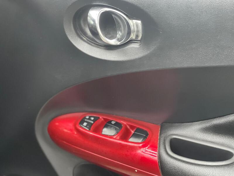 Nissan Juke 1.5 dCi Tekna Euro 6 (s/s) 5dr - U173