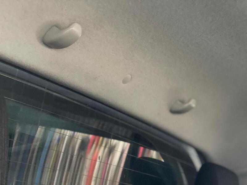 Toyota Hilux 2.4 D-4D Invincible 4WD Euro 6 (s/s) 4dr (TSS, 3.5t) - U186