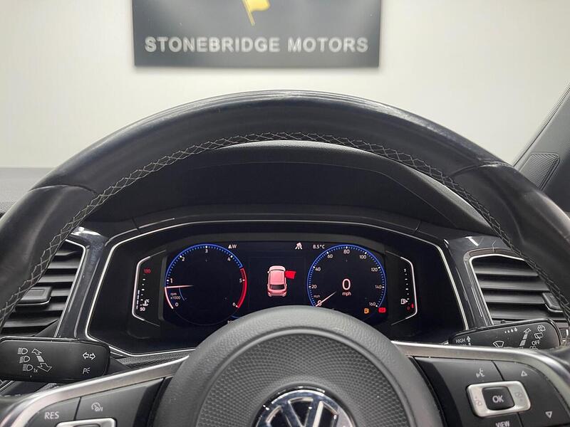 Volkswagen T-Roc 1.6 TDI R-Line Euro 6 (s/s) 5dr - U194