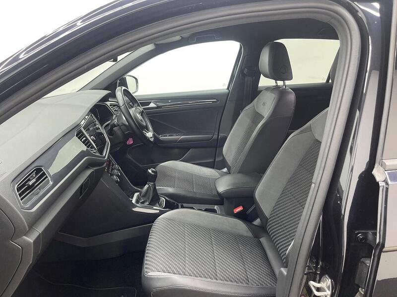 Volkswagen T-Roc 1.6 TDI R-Line Euro 6 (s/s) 5dr - U194