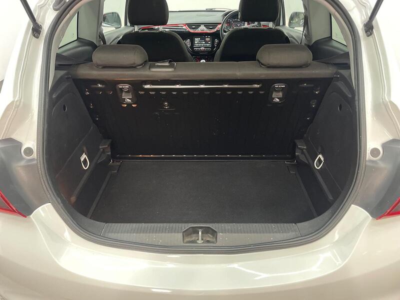 Vauxhall Corsa 1.4i ecoTEC Griffin Euro 6 3dr - U196