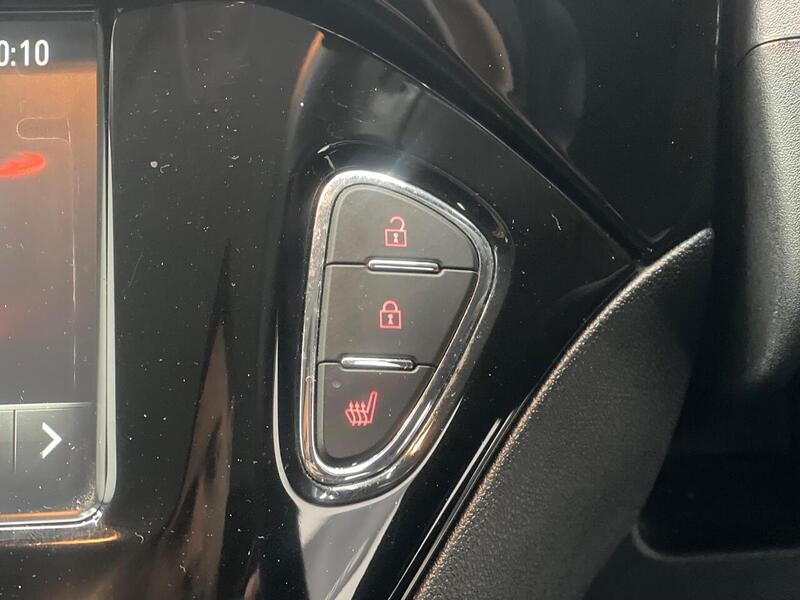 Vauxhall Corsa 1.4i ecoTEC Griffin Euro 6 3dr - U196