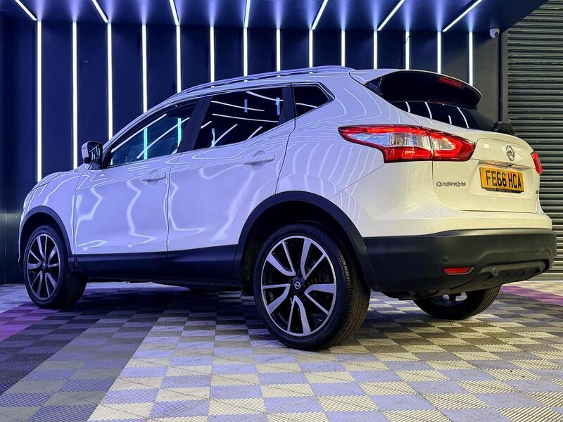 Nissan Qashqai 1.5 dCi Tekna 2WD Euro 6 (s/s) 5dr - U201