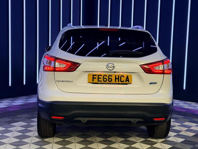 Nissan Qashqai 1.5 dCi Tekna 2WD Euro 6 (s/s) 5dr - U201