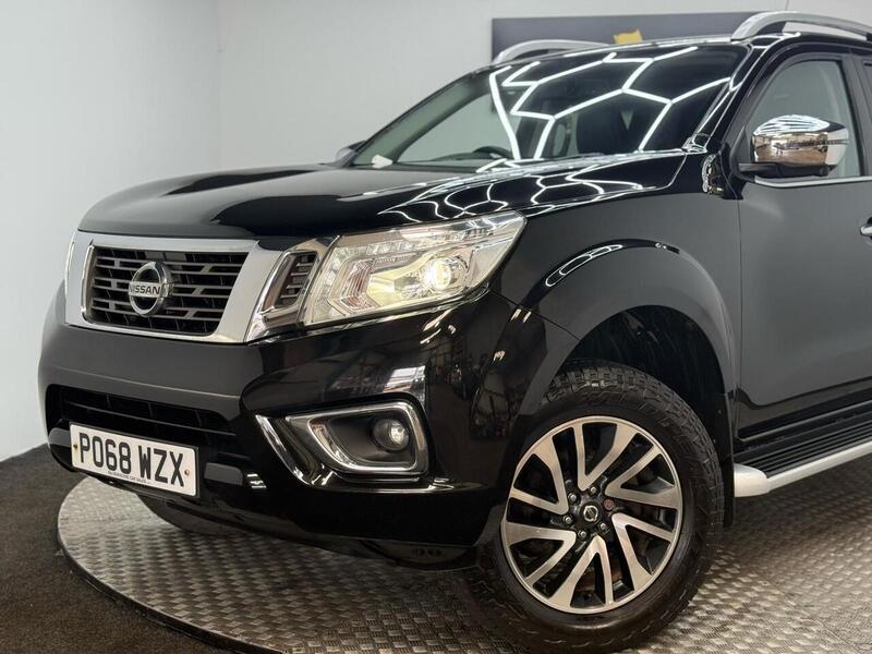 Nissan Navara 2.3 dCi Tekna Auto 4WD Euro 6 4dr - U202