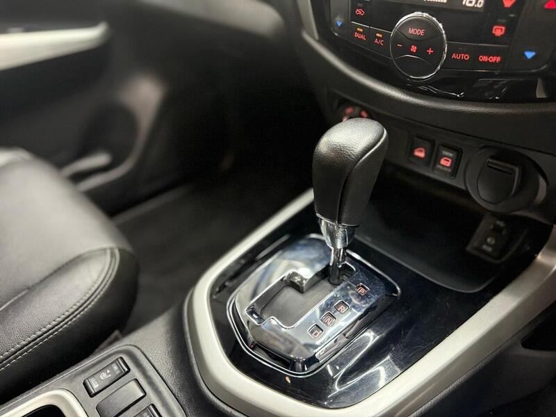 Nissan Navara 2.3 dCi Tekna Auto 4WD Euro 6 4dr - U202