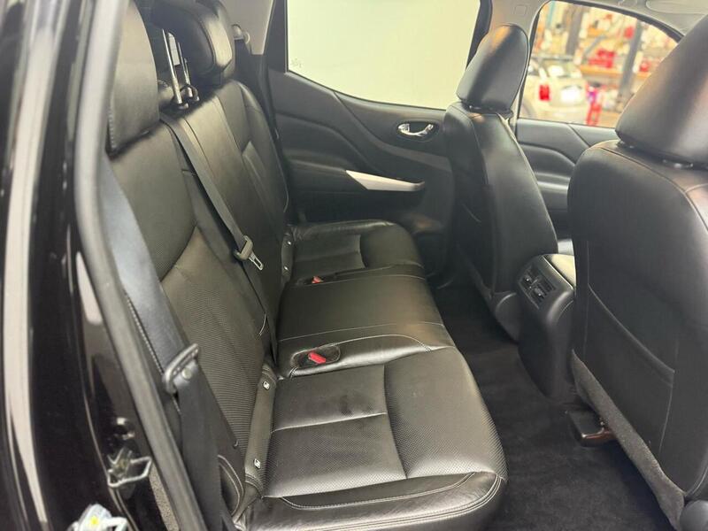 Nissan Navara 2.3 dCi Tekna Auto 4WD Euro 6 4dr - U202