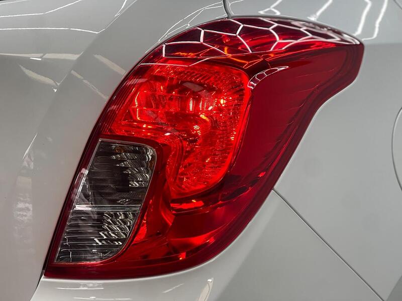 Vauxhall Mokka 1.6i SE 2WD Euro 6 (s/s) 5dr - U215