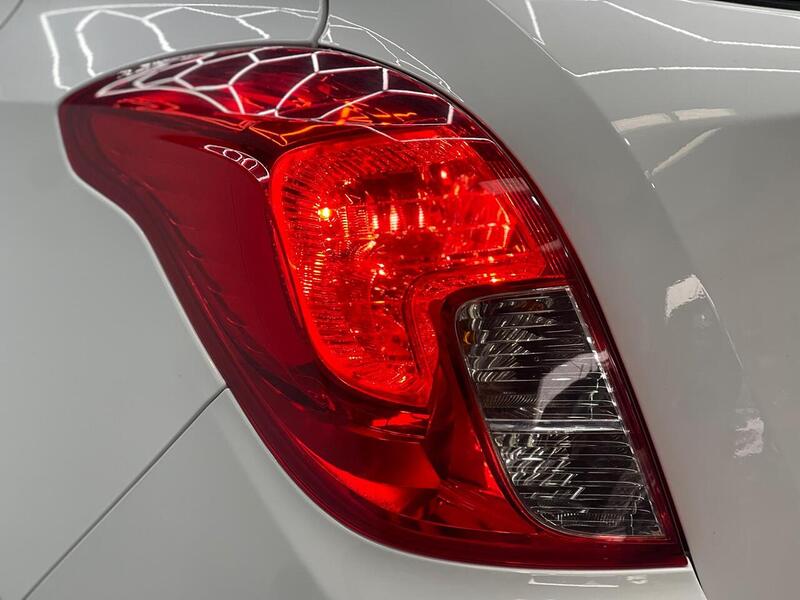 Vauxhall Mokka 1.6i SE 2WD Euro 6 (s/s) 5dr - U215