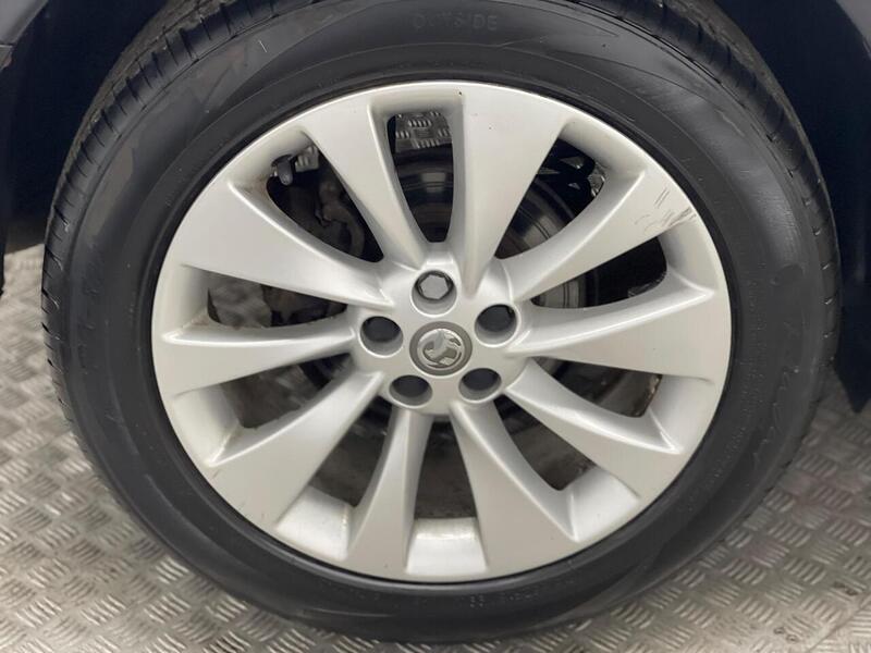 Vauxhall Mokka 1.6i SE 2WD Euro 6 (s/s) 5dr - U215