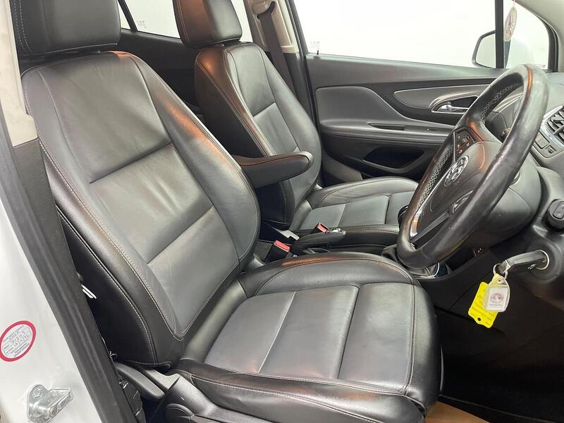 Vauxhall Mokka 1.6i SE 2WD Euro 6 (s/s) 5dr - U215