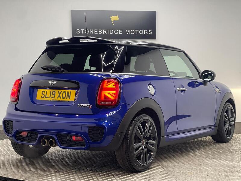 MINI Hatch 2.0 Cooper S Sport Steptronic Euro 6 (s/s) 3dr - U216