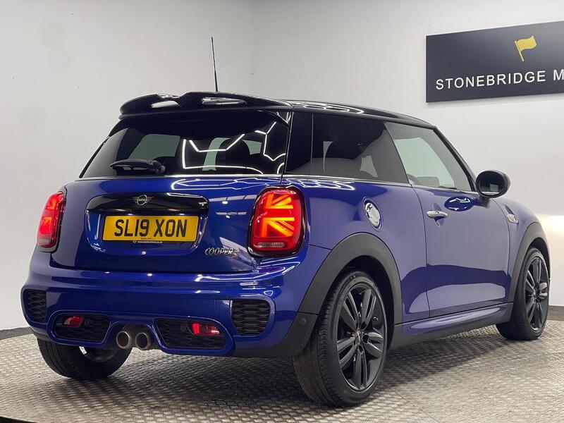 MINI Hatch 2.0 Cooper S Sport Steptronic Euro 6 (s/s) 3dr - U216