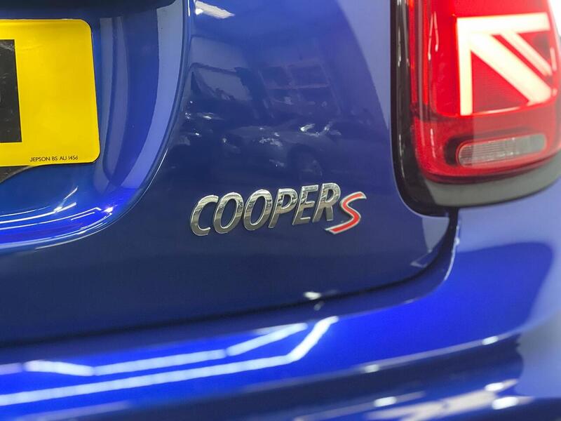 MINI Hatch 2.0 Cooper S Sport Steptronic Euro 6 (s/s) 3dr - U216