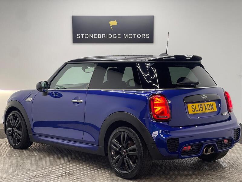 MINI Hatch 2.0 Cooper S Sport Steptronic Euro 6 (s/s) 3dr - U216
